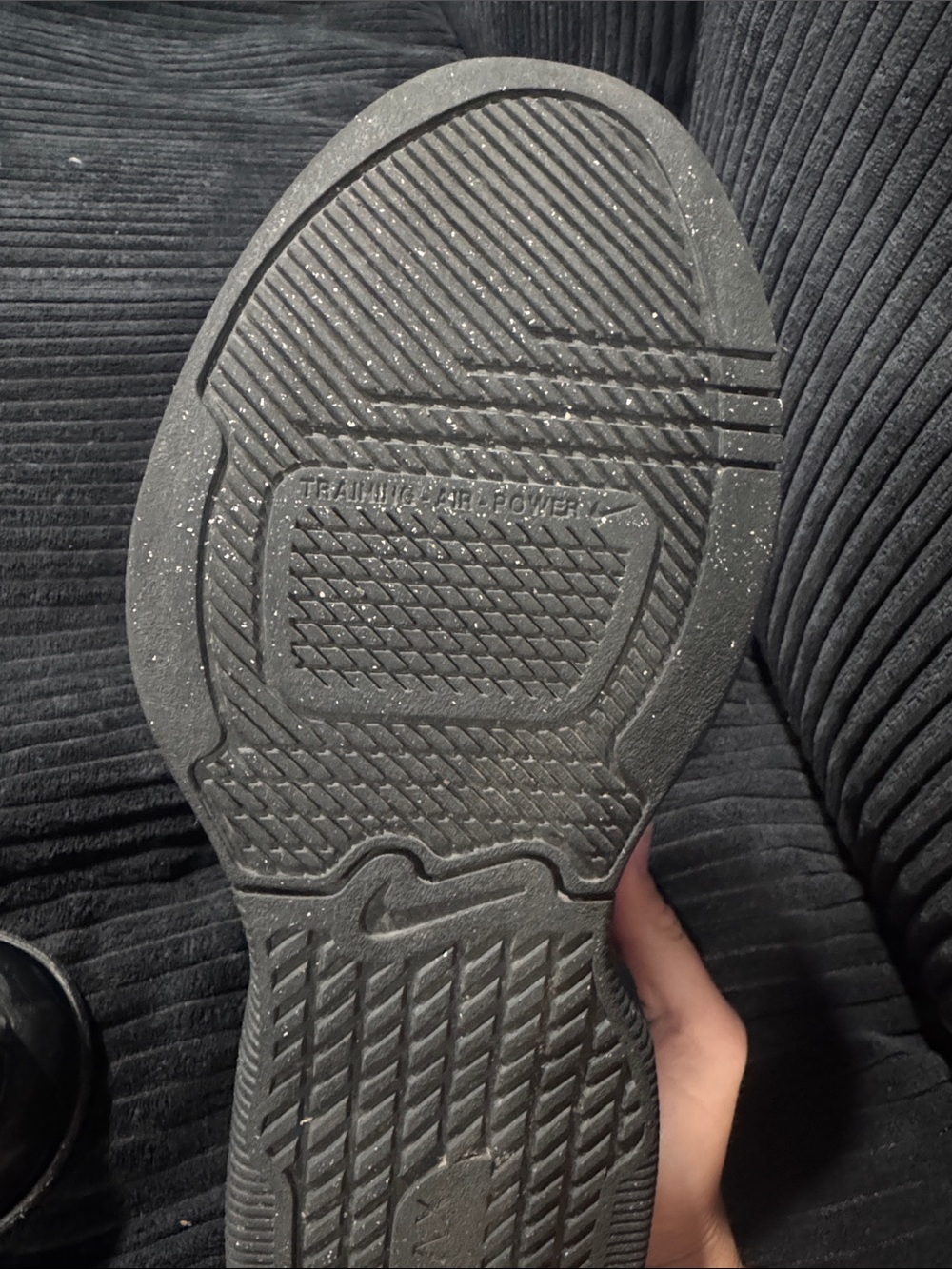 Nike Men's Black Sneakers - Picture 7 of 7